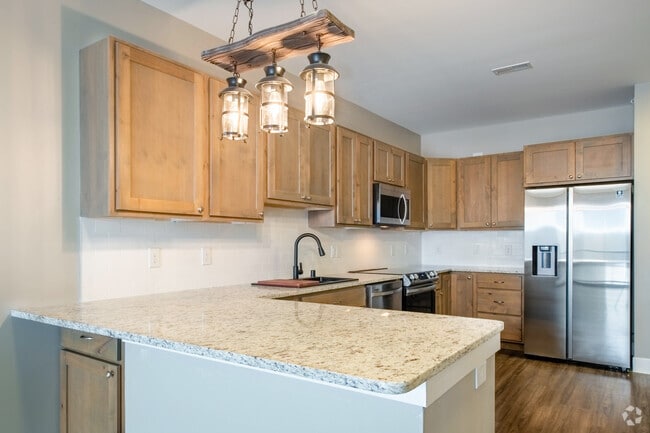 1BR, 1BA - 695SF - Schofield Mill Apartments