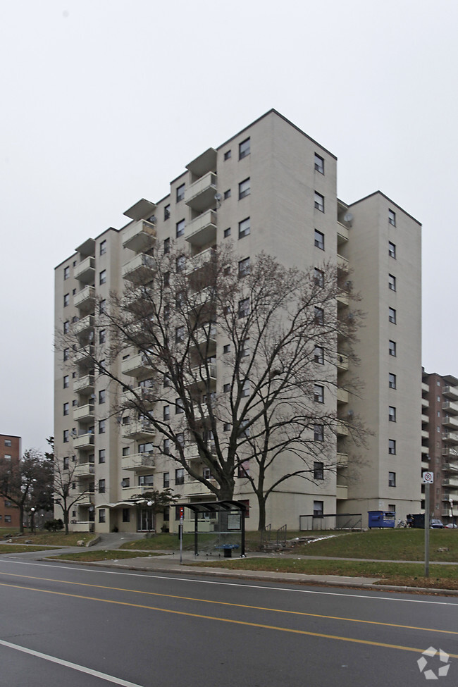 Building Photo - Cortina Apartments