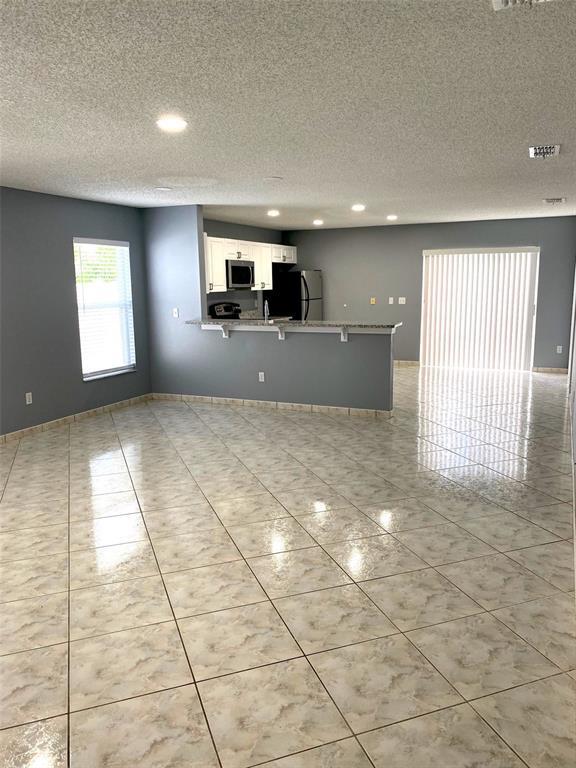 Foto del edificio - 1153 Kempton Chase Pkwy