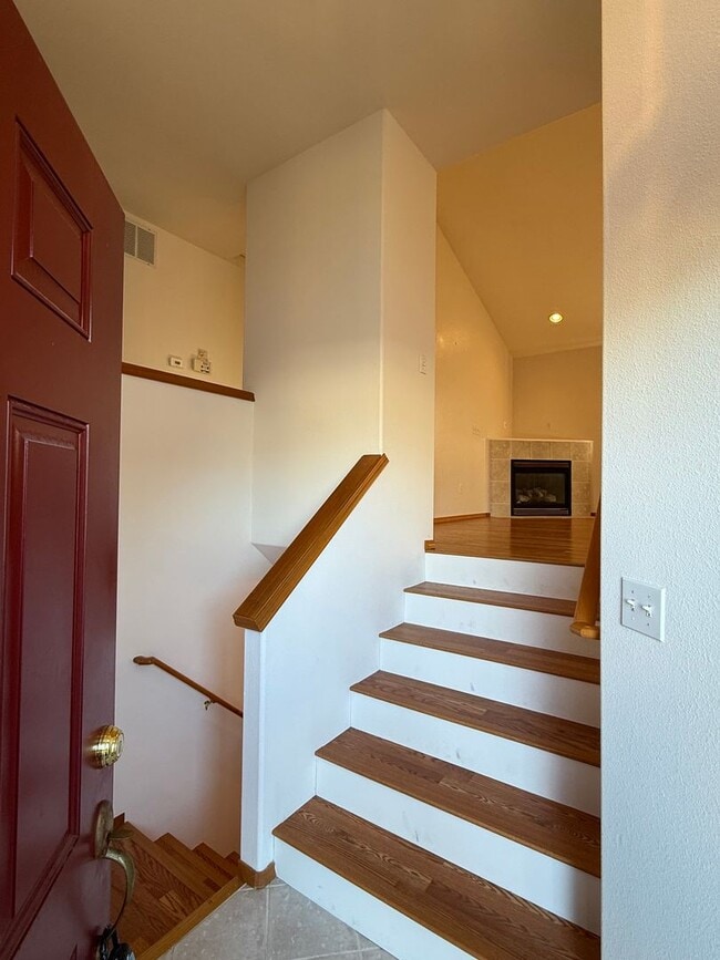 Building Photo - Private 4BD/3BTH Home on Quiet Drive | Lake Stevens Mission Ridge Community