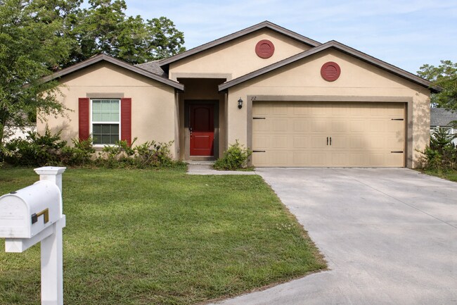 Foto del edificio - 72 Brewster Ln