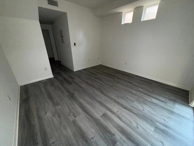 Building Photo - 4638 Sepulveda Blvd