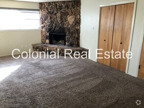 Building Photo - 303 Innsdale Terrace