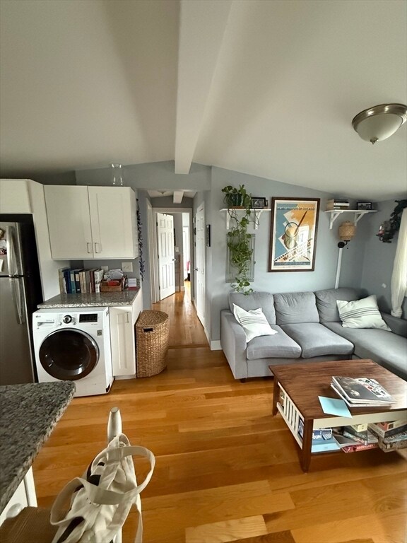 Building Photo - 287 Beacon St