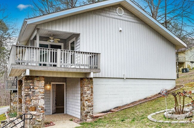 Building Photo - 49 Destino Way