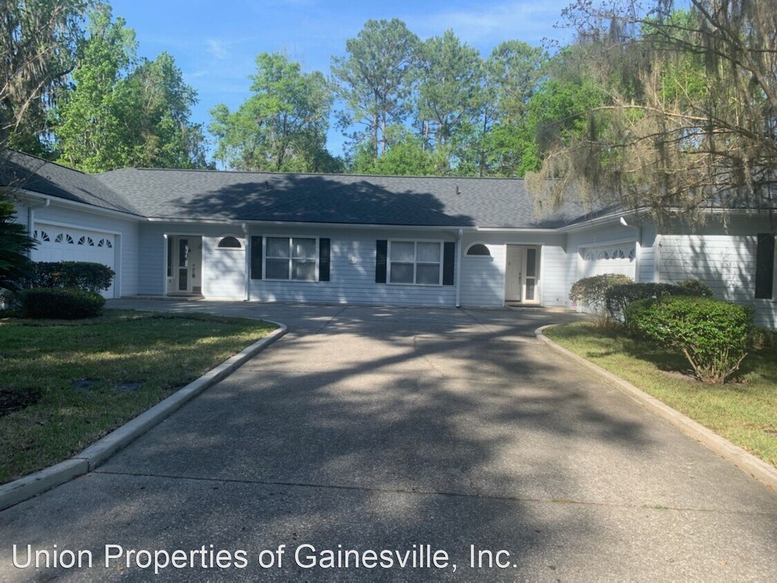 2 br, 2 bath House 2731 NW 104th Court House Rental in Gainesville