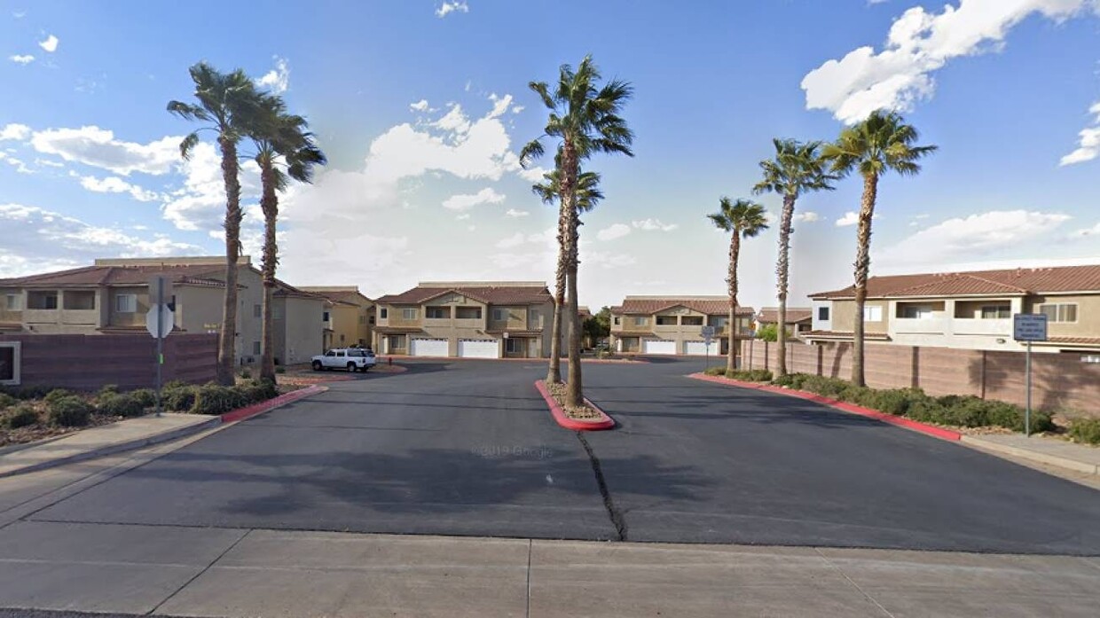 Property Photo - Eagle Crest Townhomes