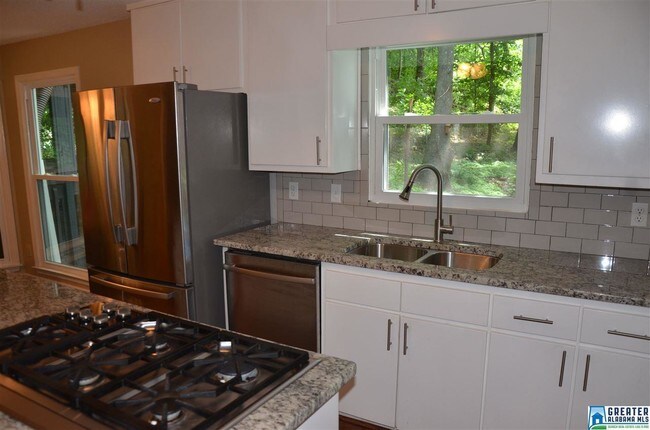 Building Photo - 4553 Little Ridge Dr
