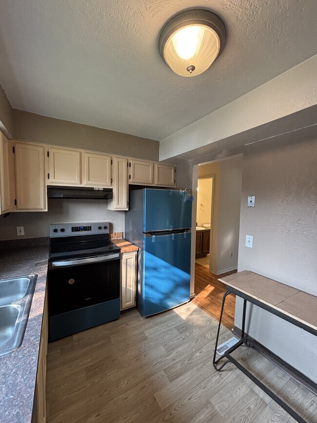 Foto del edificio - 1752 Maple Ridge Rd