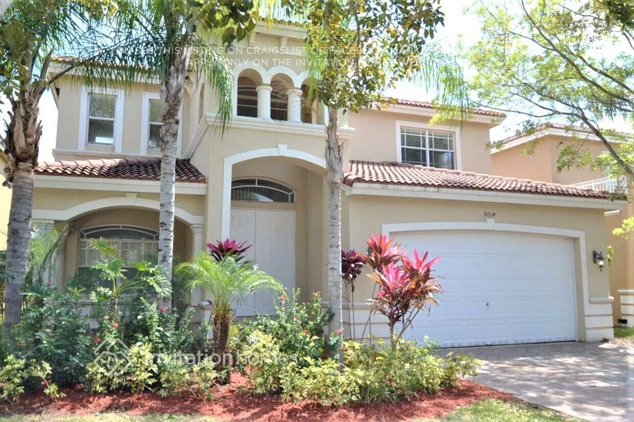 Foto principal - 9014 SW 206th St