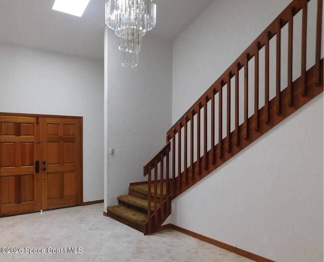 Foto del edificio - 649 Woodbridge Dr