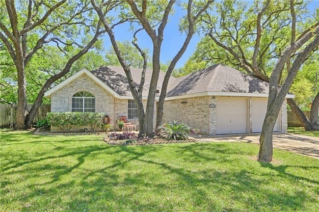 Building Photo - 3005 Foxton Cove