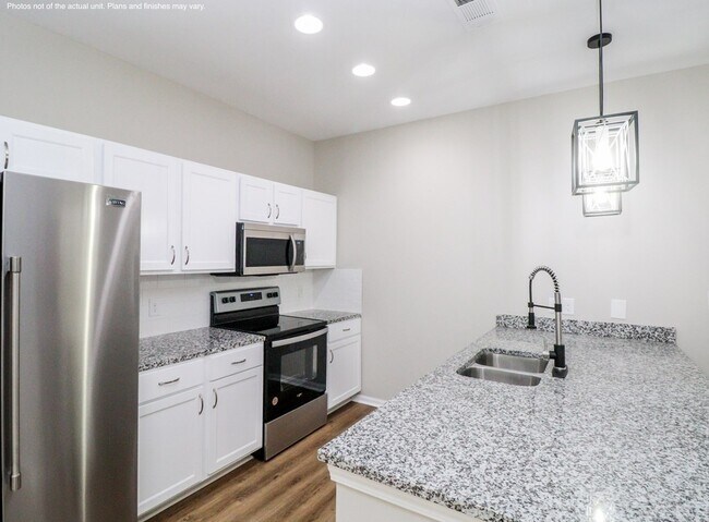 Building Photo - 2718 W Oxford Loop