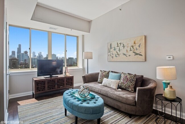 Foto del edificio - 230 W Division St