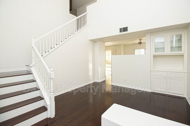 Foto del edificio - 24254 Kirby Ct