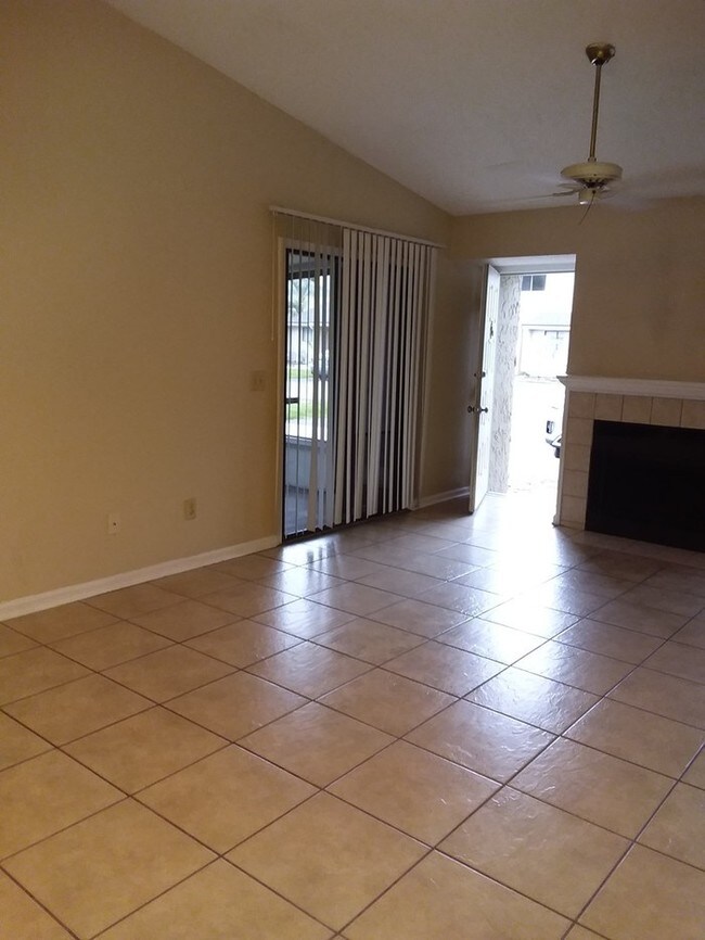 One story condo in Mandarin Condo for Rent in Jacksonville, FL
