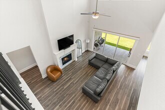 Building Photo - 316 Coldwater Creek Ct