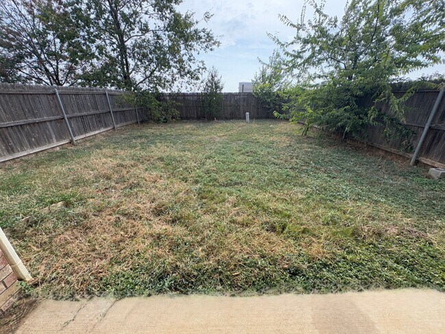 Foto del edificio - 5812 Blackmon Ct