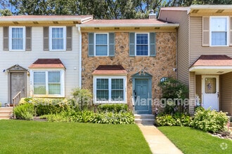 Building Photo - 166 Camber Ln