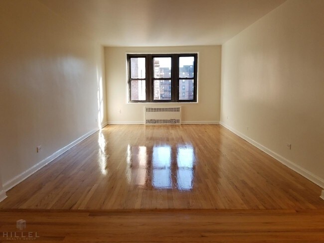 Building Photo - 3415 Parsons Blvd