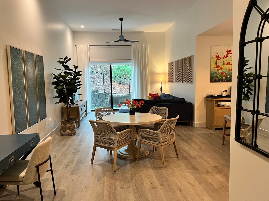 68 Craven St Unit 201, Asheville, NC 28806 Condo for Rent in