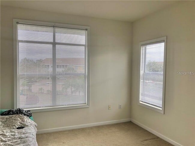 Foto del edificio - 4802 51st St W