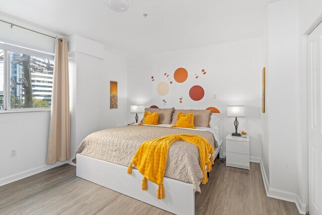 Foto del edificio - 2280 SW 32nd Ave