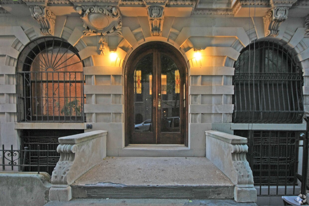 Building Photo - 263 West 93rd St