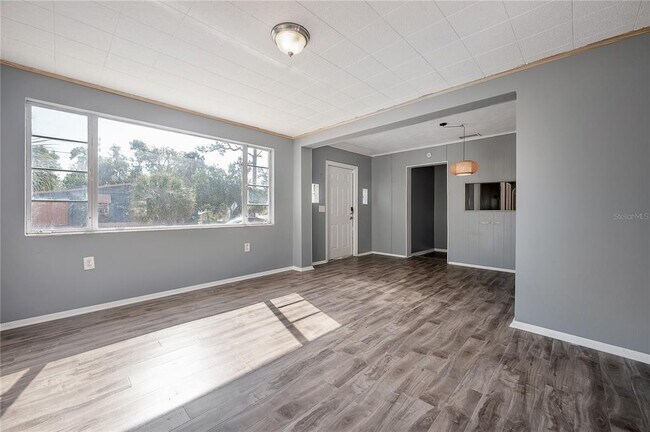 Foto del edificio - 3947 Grove St S
