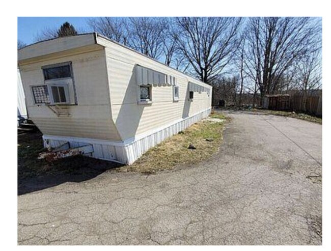 Building Photo - 178 Cathcart Dr