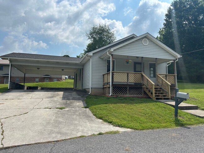 Foto del edificio - 2 Bedroom, 1 Bath One Level Blountville