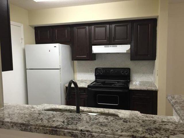 Building Photo - 815 Boynton Beach Blvd