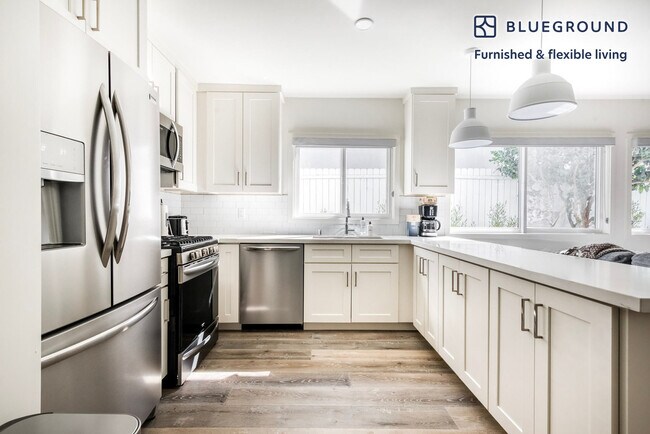 Foto del edificio - 312 Calle Miramar