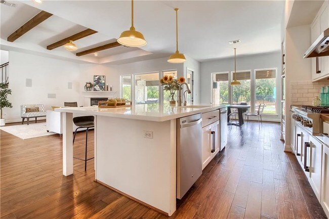 Building Photo - 716 Crestone Stream Dr