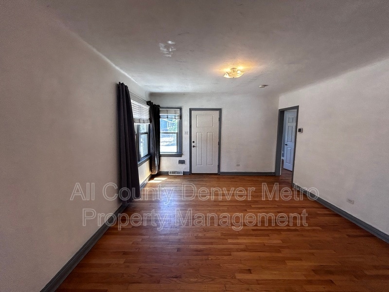 Photo - 2111 Emerson Street