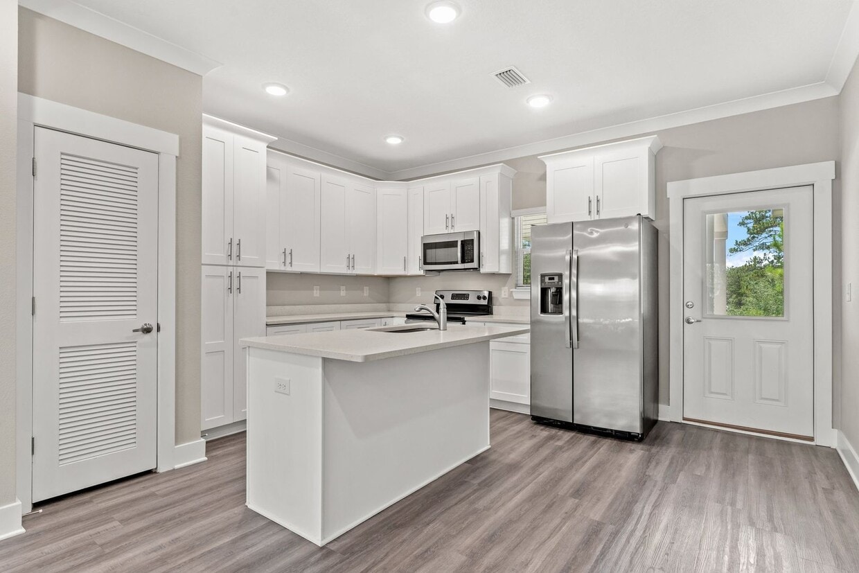 132 Palm Shadow Wy Unit VERANDAS HORIZON, Freeport, FL 32439 Room