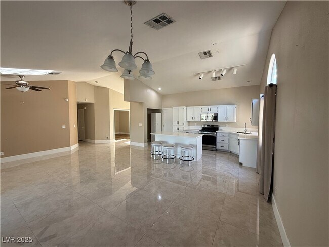 Foto del edificio - 517 Scenic Terra Dr