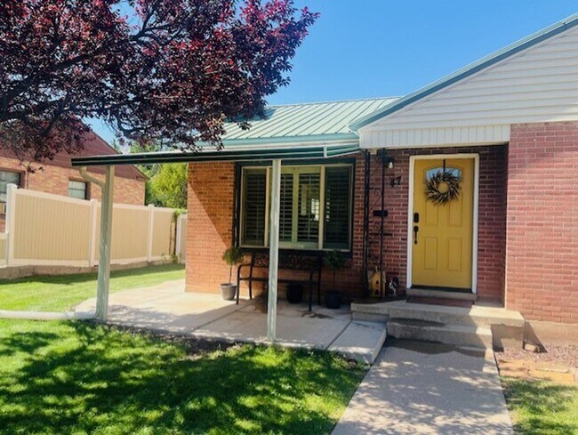 Foto del edificio - Single Family Home close to SUU