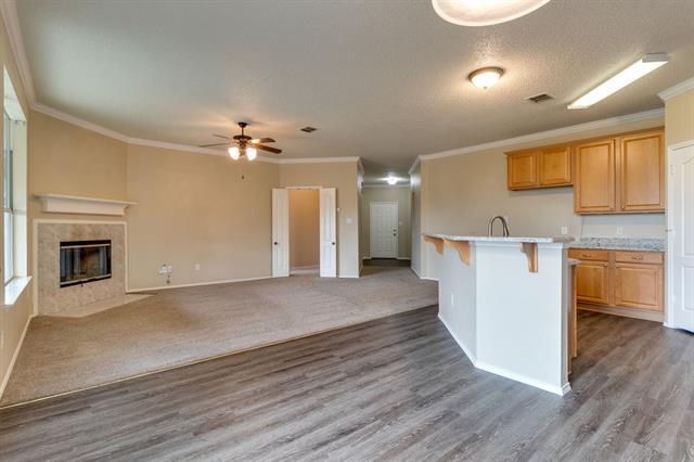 Foto del edificio - 6421 Downeast Dr