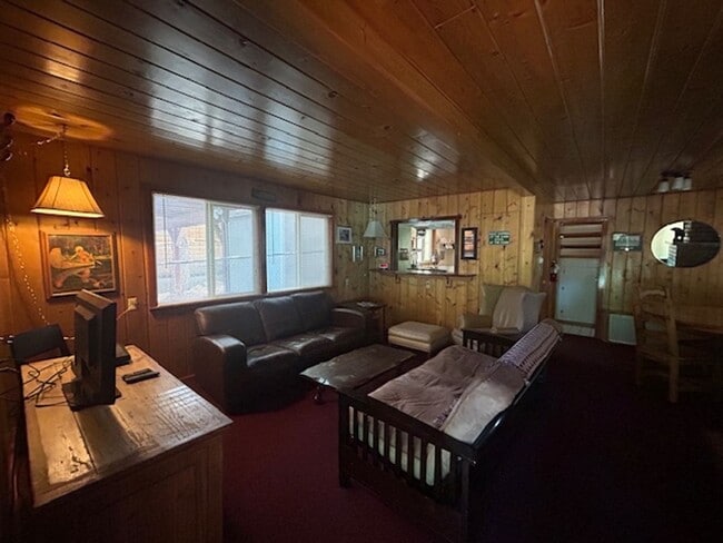 Foto del edificio - Furnished Seasonal Rental