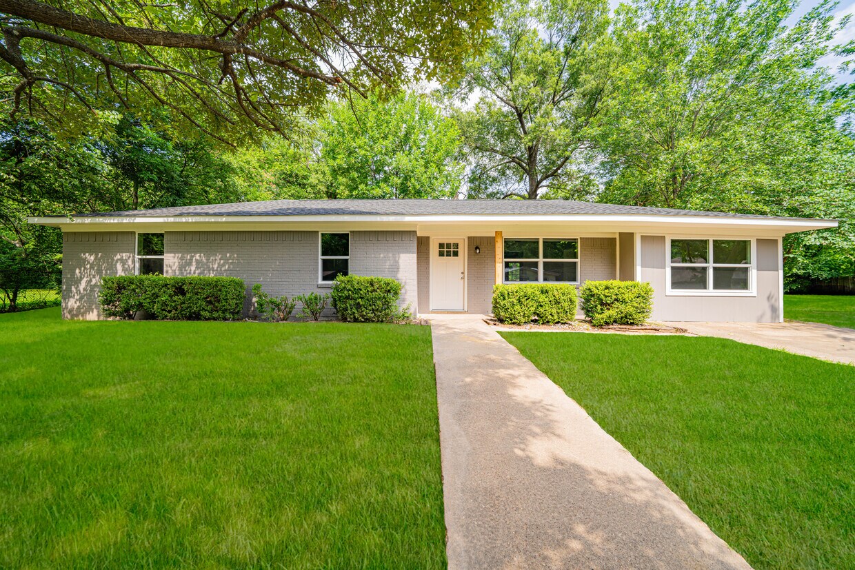 Foto principal - 1109 Booker Ave