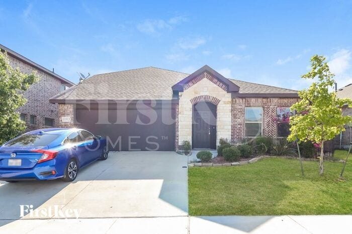 Primary Photo - 11913 Rustling Oaks Dr