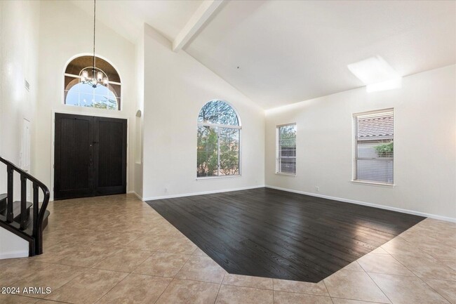 Building Photo - 9553 E Nittany Dr