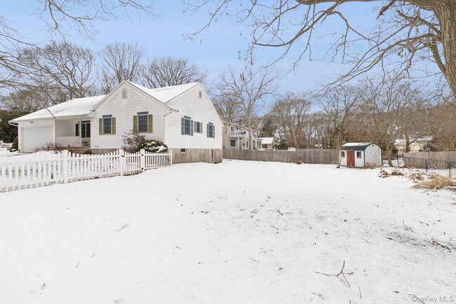 Foto del edificio - 5125 Main Bayview Rd