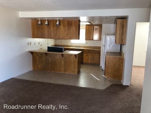 Building Photo - 73566 Buena Vista Dr