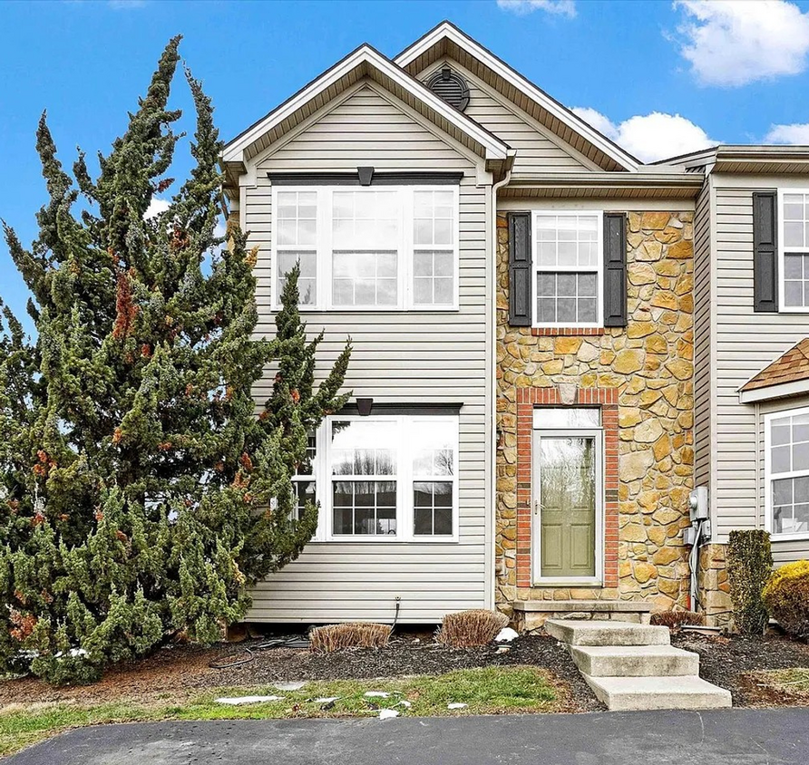 Foto principal - Coming Soon- 3 Bedroom Home in Eastern Sch...