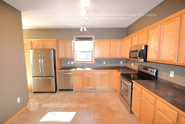 Building Photo - 13312 Tulip St NW