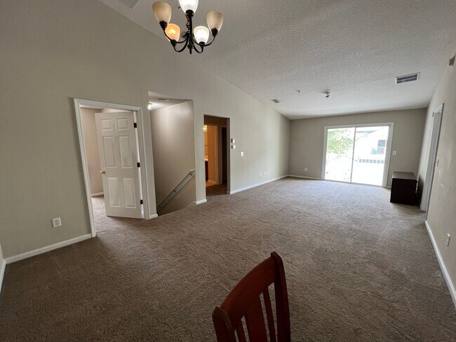 Foto del edificio - 13793 Herons Landing Way