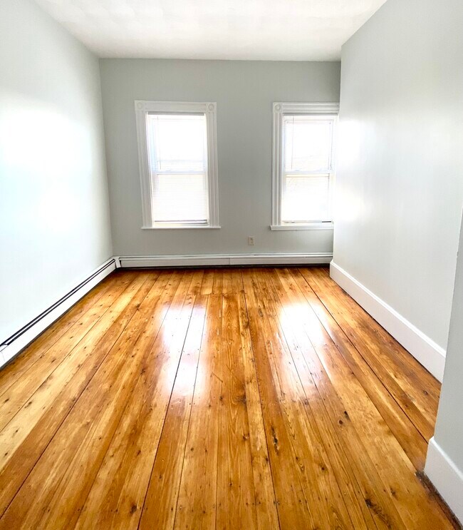 Foto del edificio - 284 Chelsea St