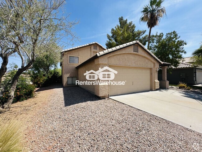 Building Photo - 4102 E Tanglewood Dr